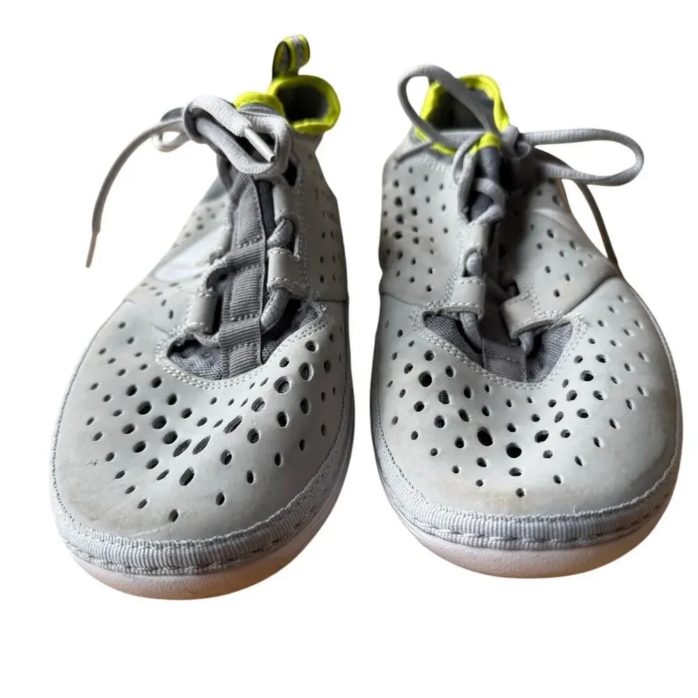 Nike Solarsoft Costa Low Running Shoes Wolf Gray White Size 8 Athletic Track